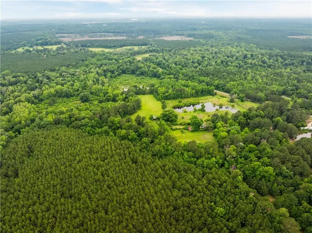 $265,000 | 138 Gilcrease Road, Montgomery, LA 71454