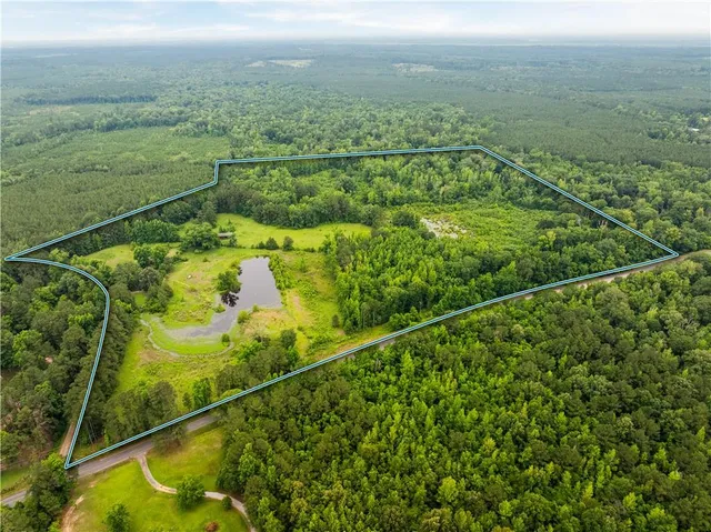 $265,000 | 138 Gilcrease Road, Montgomery, LA 71454