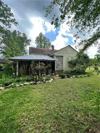 $265,000 | 138 Gilcrease Road, Montgomery, LA 71454