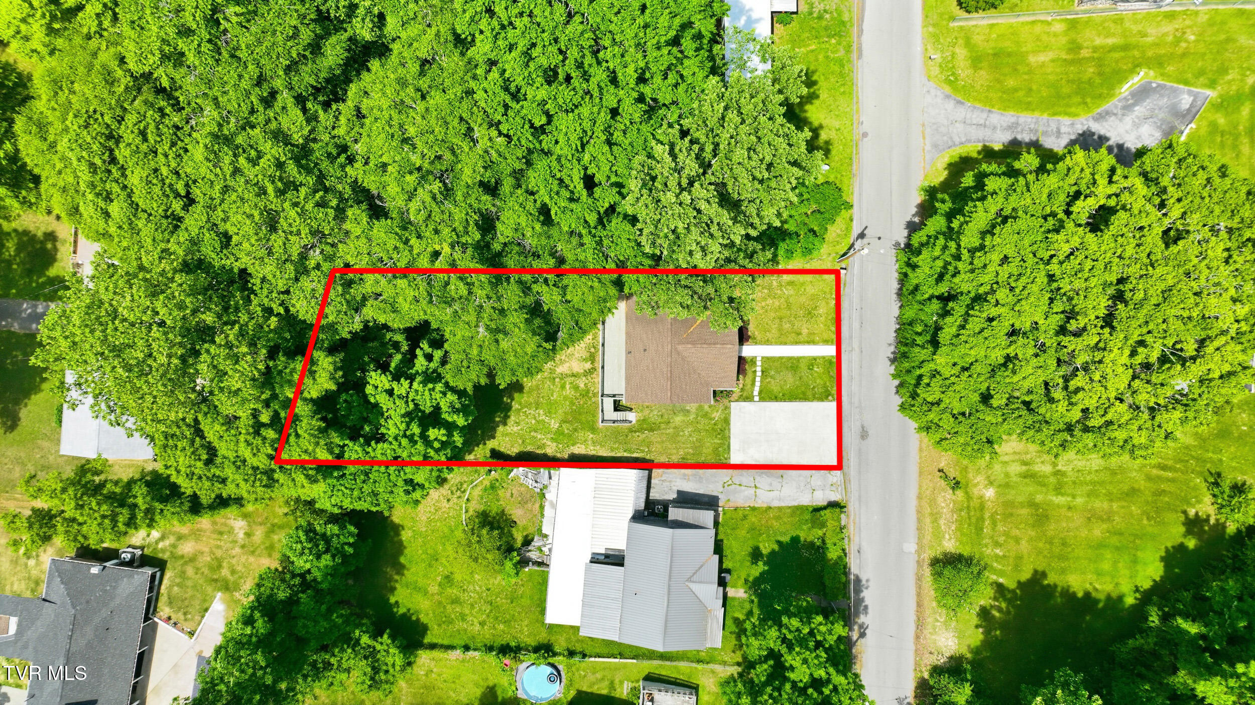 1516 Rock Rose Road Bristol, TN 37620 - Photo 32 of 38 32_1516 rock rose rd-3