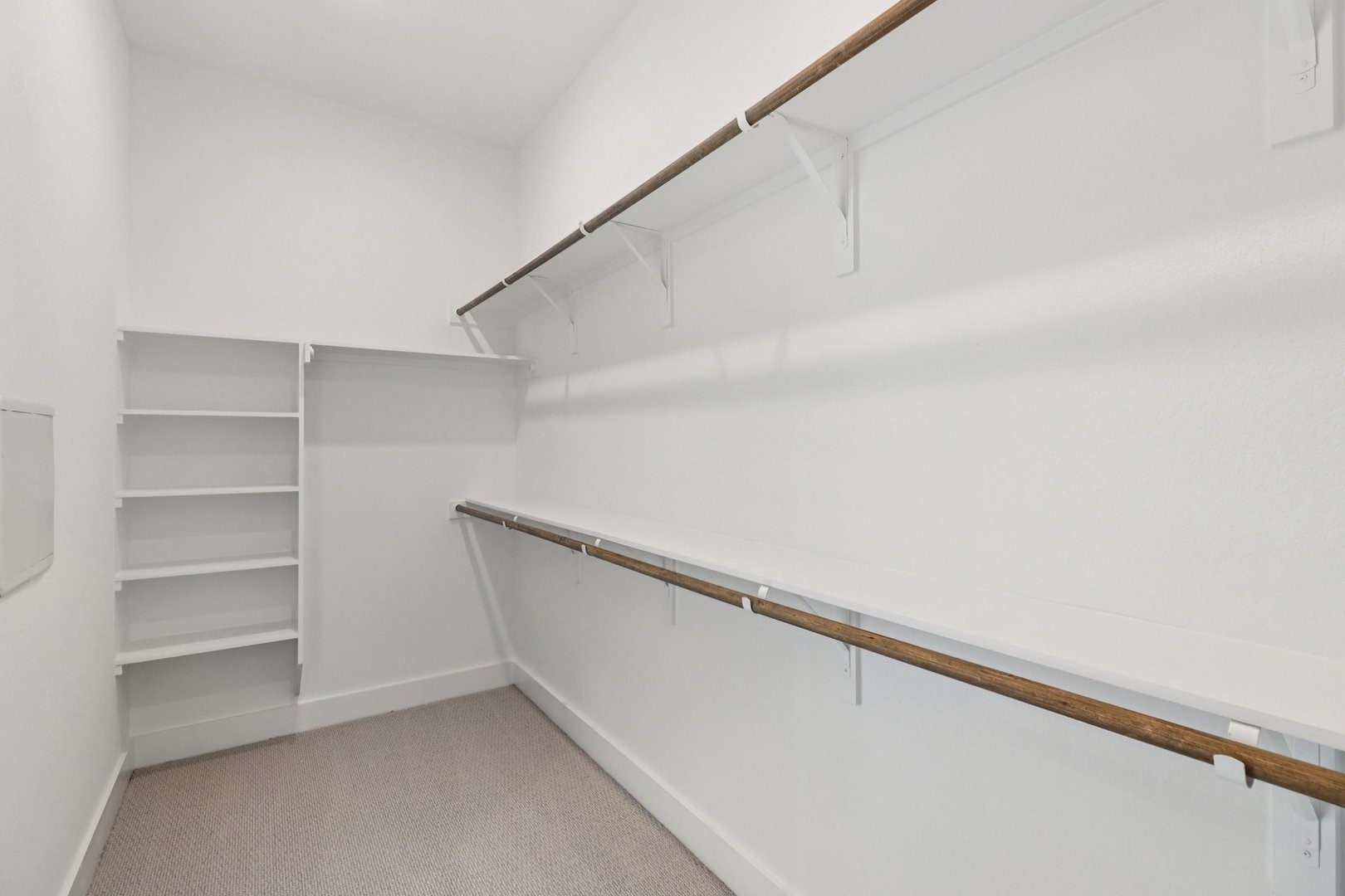 1322 Secret Grv Trail Tomball, TX 77375 - Photo 17 of 35 1322 Secret Grove Primary Walk In Closet