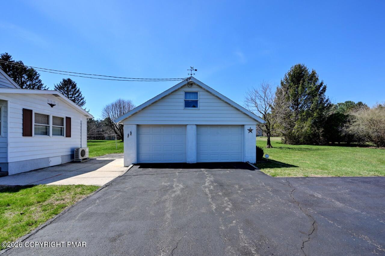 485 Burger Hollow Road Kunkletown, PA 18058 - Photo 43 of 70 Main 2 Car Garage