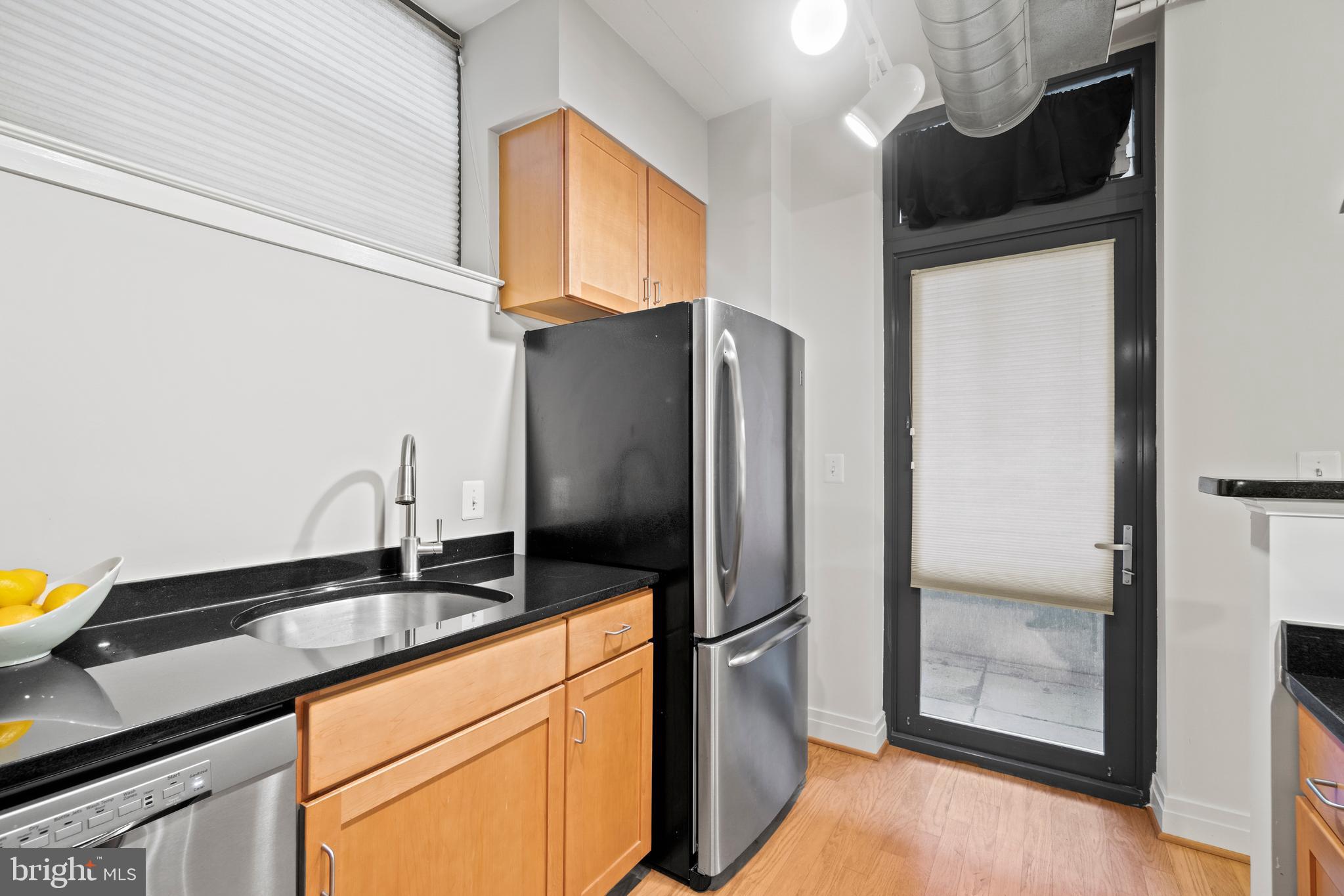 2020 12th Street Northwest, Unit T03 Washington, DC 20009 - Photo 20 of 36