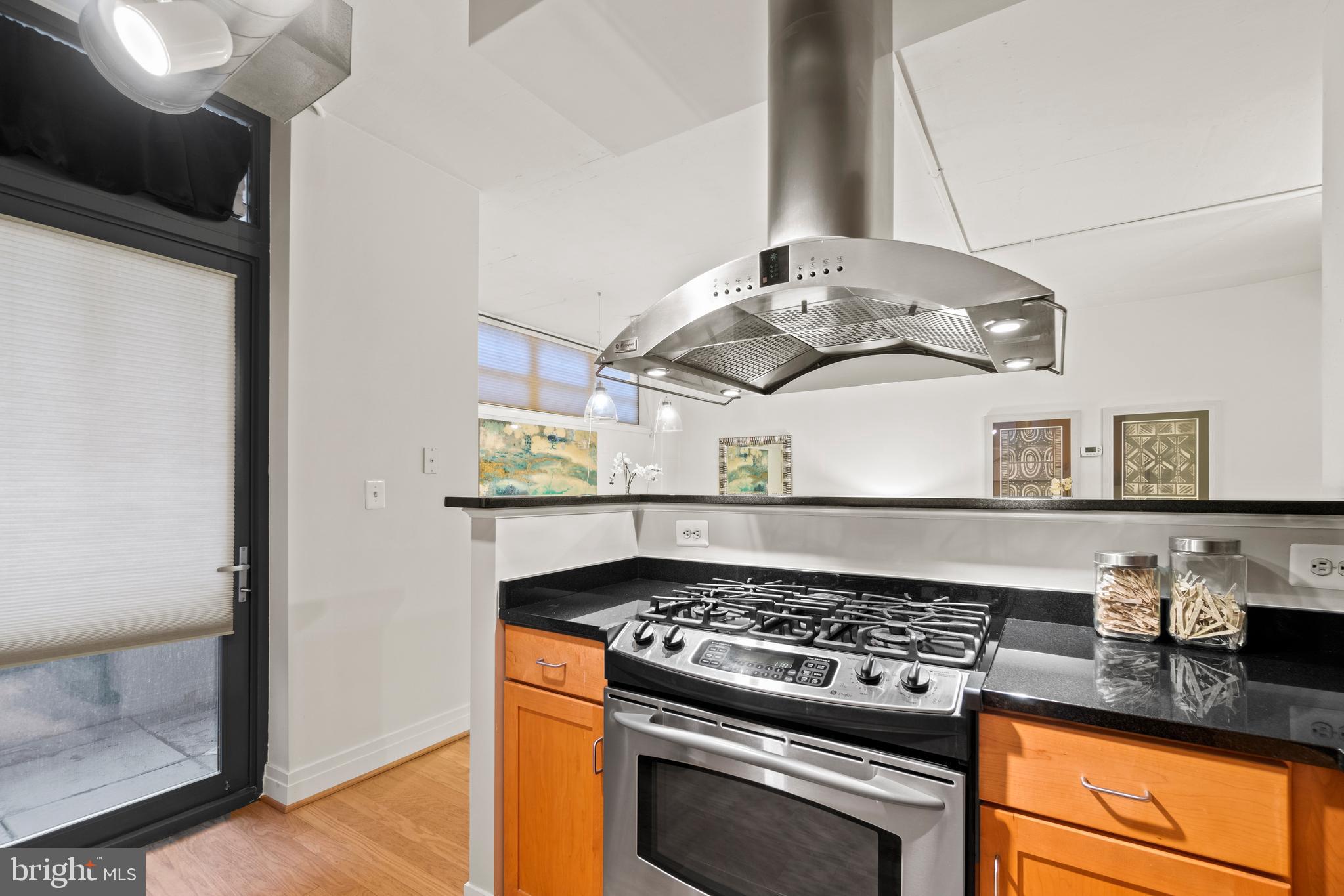 2020 12th Street Northwest, Unit T03 Washington, DC 20009 - Photo 21 of 36