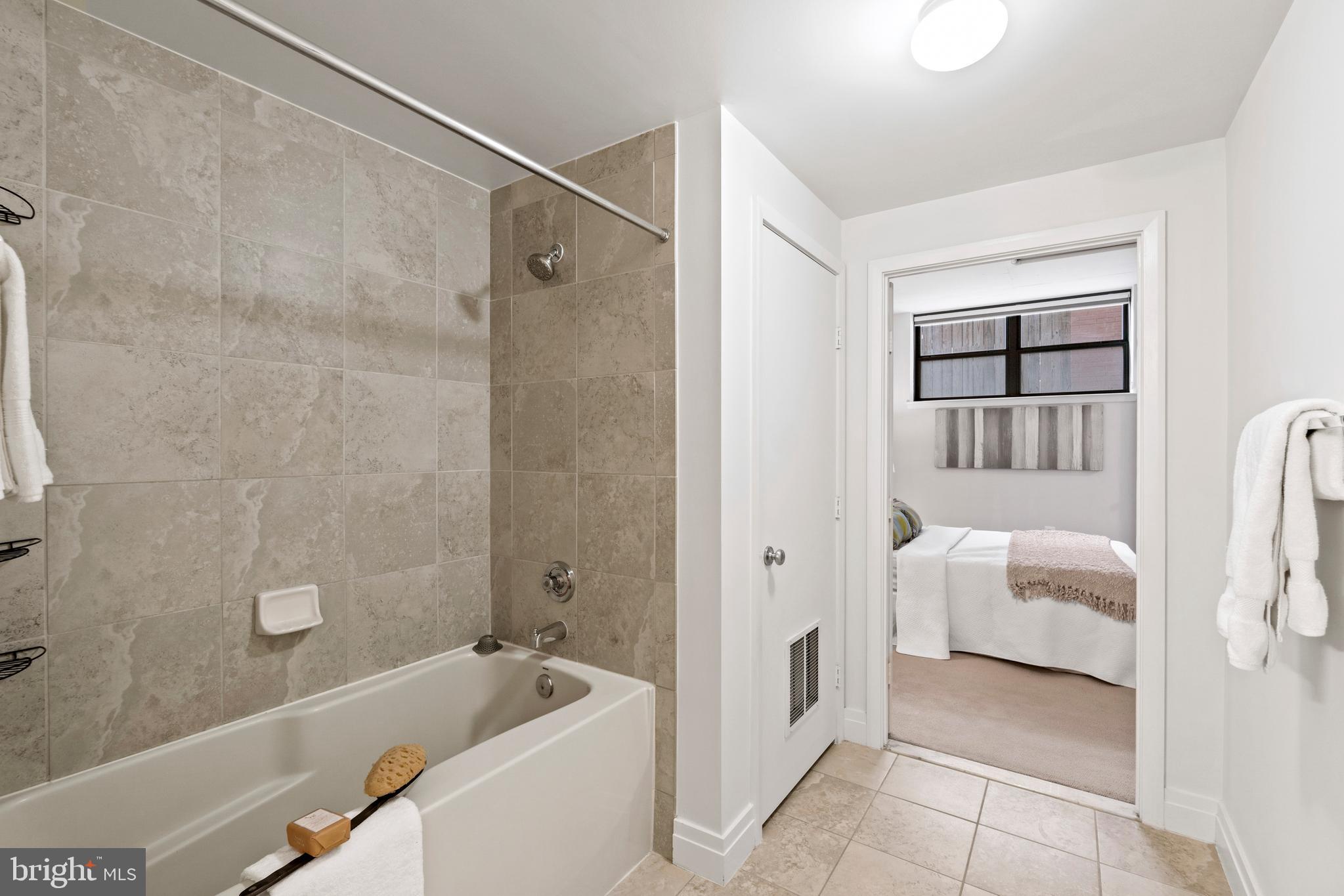 2020 12th Street Northwest, Unit T03 Washington, DC 20009 - Photo 28 of 36
