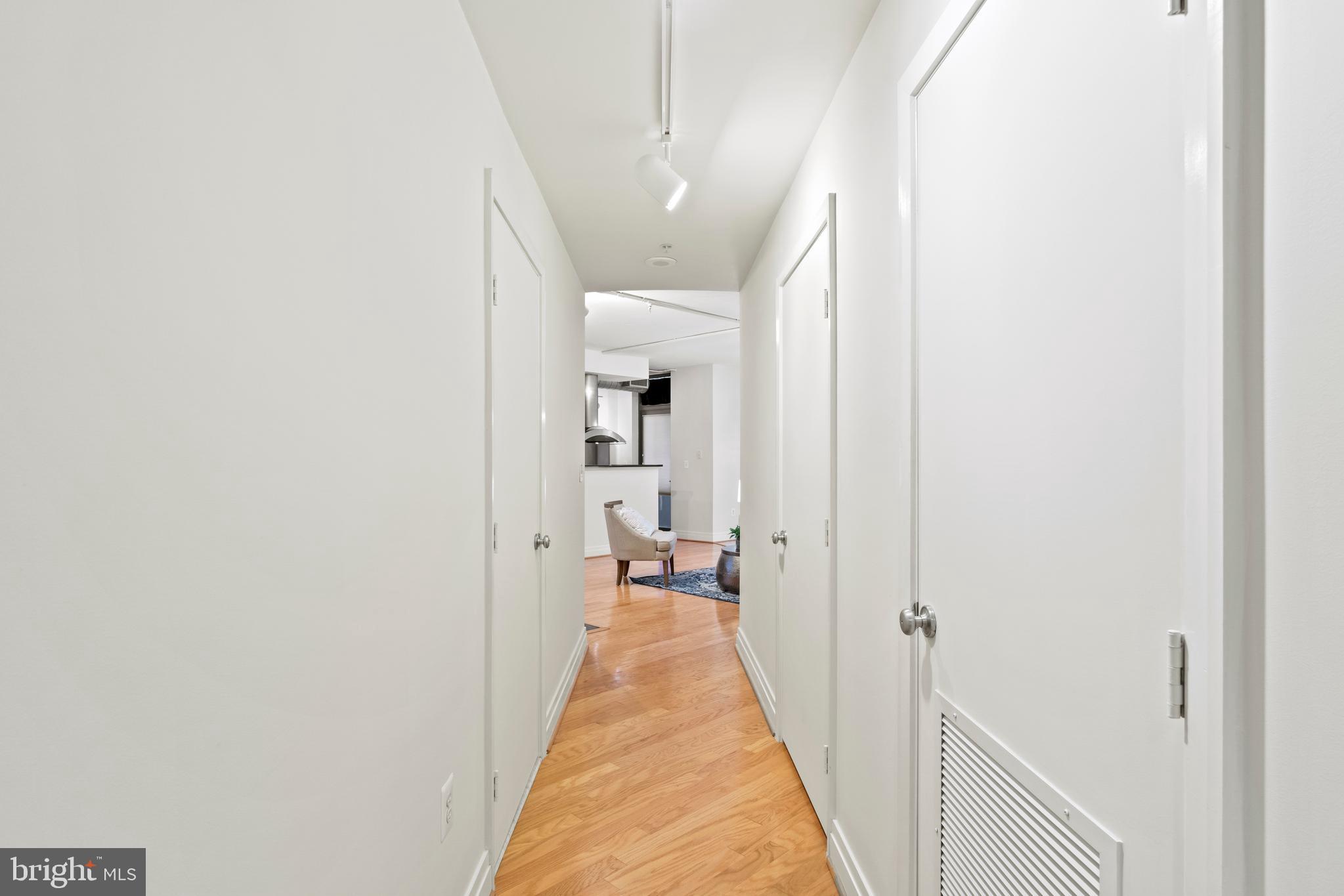 2020 12th Street Northwest, Unit T03 Washington, DC 20009 - Photo 4 of 36