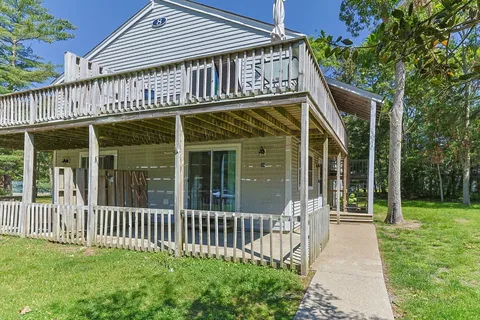 $325,000 | 70 Cape Drive, Unit 8B, Mashpee, MA 02649