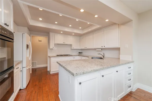$1,808,000 | 15 Baristo, Irvine, CA 92612