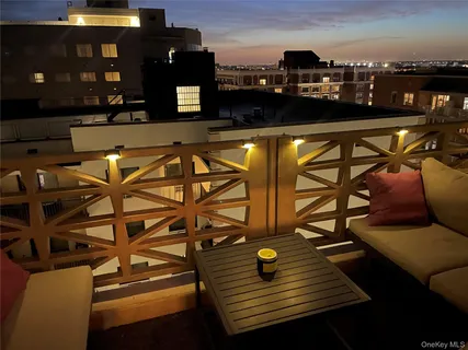 $780,000 | 430 Shore Road, Unit 8K, Long Beach, NY 11561