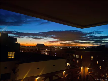 $780,000 | 430 Shore Road, Unit 8K, Long Beach, NY 11561