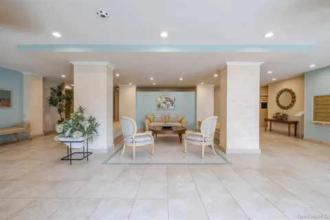 $780,000 | 430 Shore Road, Unit 8K, Long Beach, NY 11561