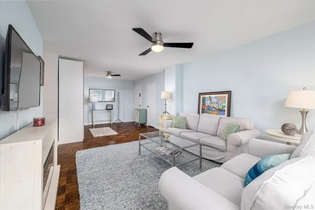 $780,000 | 430 Shore Road, Unit 8K, Long Beach, NY 11561