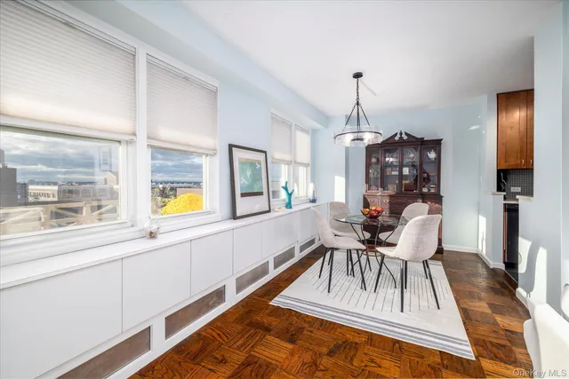 $780,000 | 430 Shore Road, Unit 8K, Long Beach, NY 11561