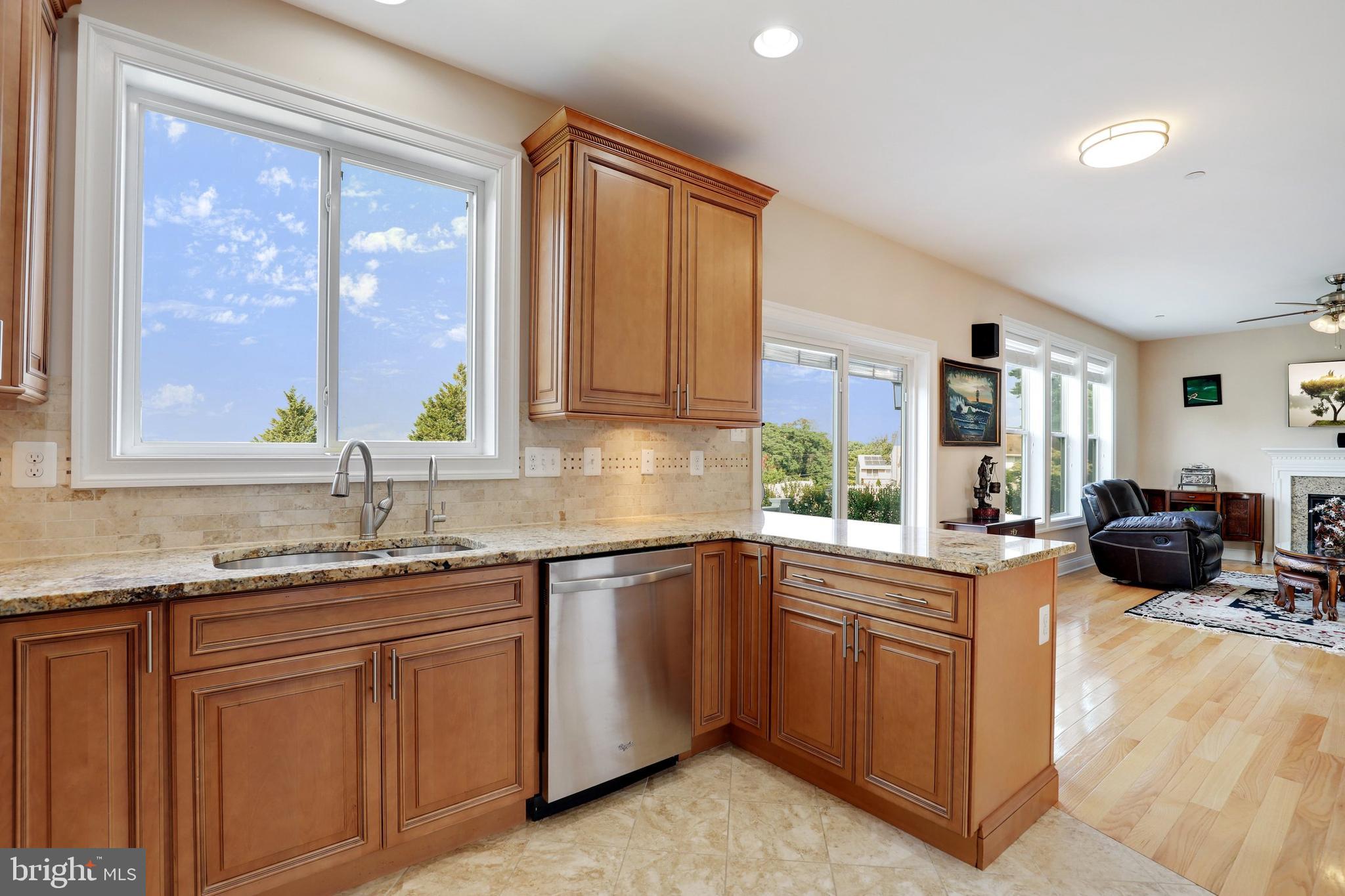 4611 Ridge Road Baltimore, MD 21236 - Photo 16 of 53 Gallery Image 16
