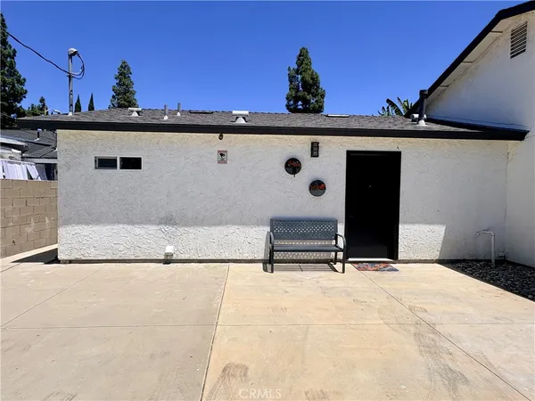 $2,000 | 20222 Devonshire Street, Chatsworth, CA 91311