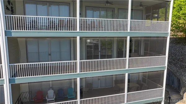 $450,000 | 73 Evergreen Condo Drive, Unit 2A, Sunrise Beach, MO 65079