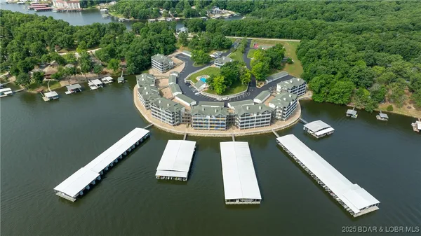 $450,000 | 73 Evergreen Condo Drive, Unit 2A, Sunrise Beach, MO 65079