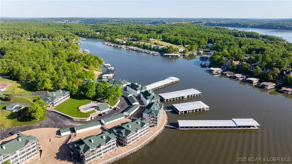 $450,000 | 73 Evergreen Condo Drive, Unit 2A, Sunrise Beach, MO 65079