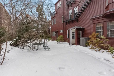 $1,100,000 | 352 Harvard Street, Unit 1C, Cambridge, MA 02138