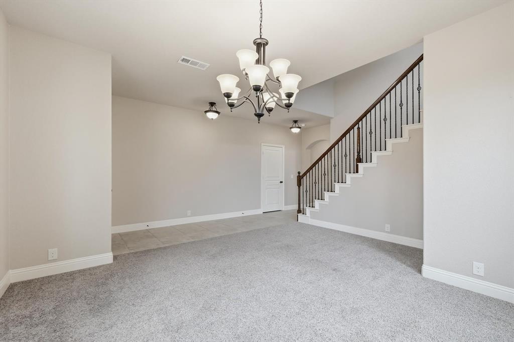 2739 Chimney Rock Road Burleson, TX 76028 - Photo 4 of 40