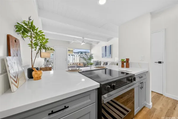 $525,000 | 95-178 Kipapa Drive, Unit 53, Mililani, HI 96789
