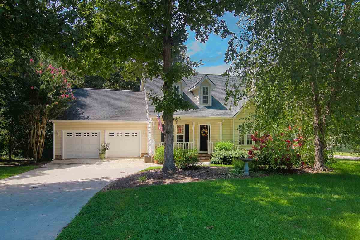1121 Red Brick Road Garner, NC 27529 - Photo 2 of 21 Photo 2