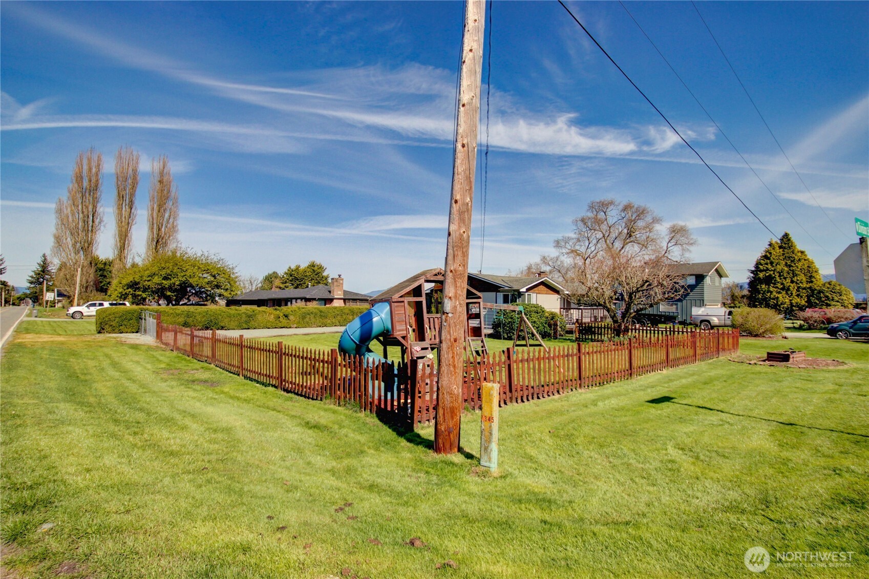 16027 West Division Street Mount Vernon, WA 98273 - Photo 30 of 36 a view of an outdoor space