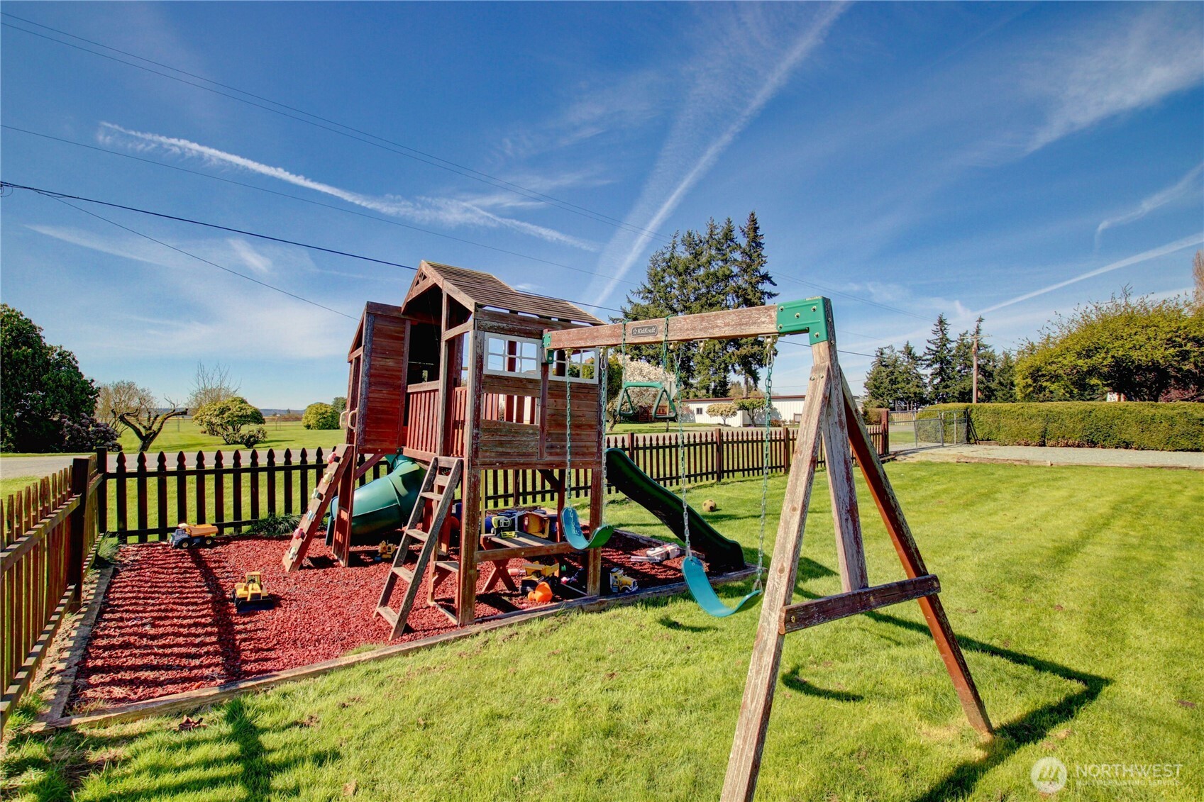 16027 West Division Street Mount Vernon, WA 98273 - Photo 32 of 36