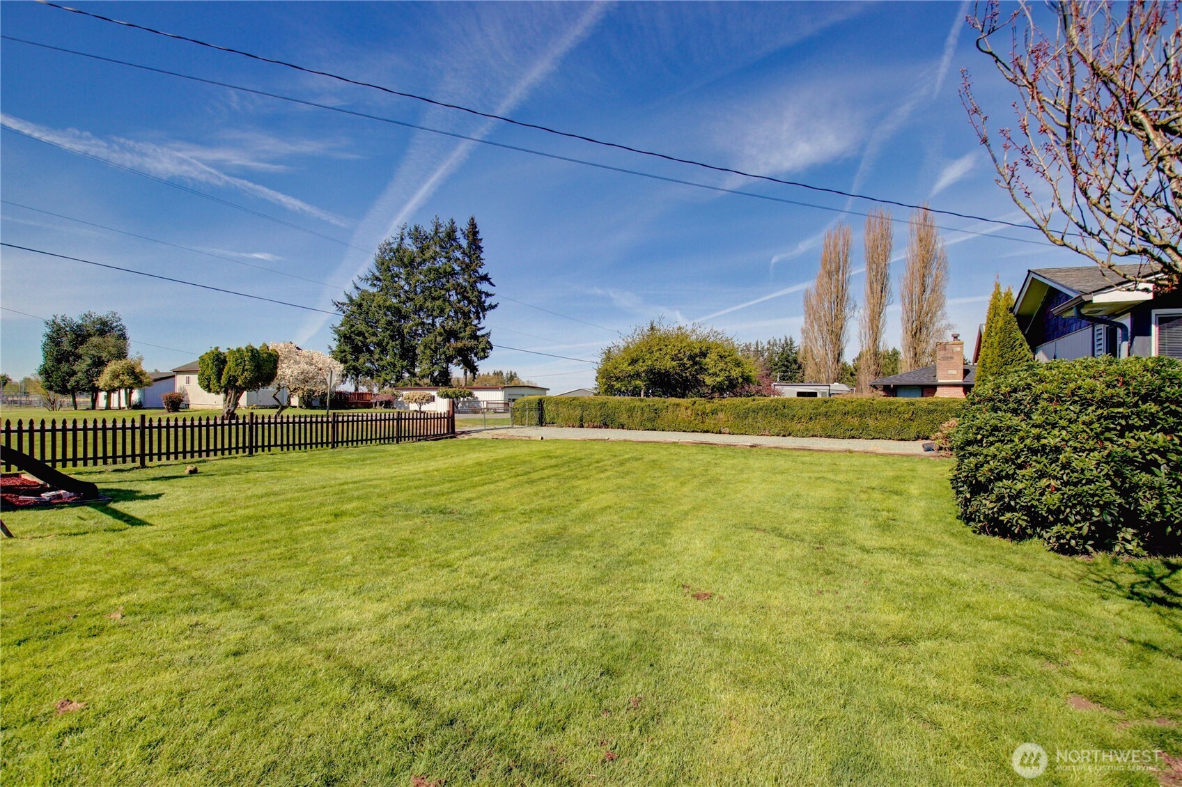 16027 West Division Street Mount Vernon, WA 98273 - Photo 34 of 36 a view of a golf course with a play ground