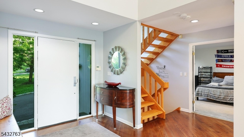 17 Nottingham Way Warren, NJ 07059 - Photo 5 of 48