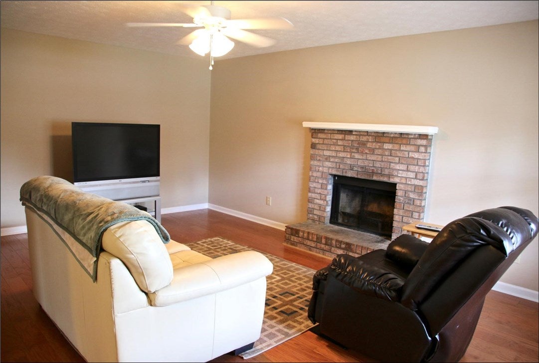 893 Hollins Road Auburn, AL 36830 - Photo 4 of 17 Gallery Image 4
