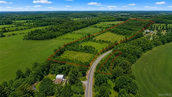 $199,900 | Tonawanda Creek Road, Lockport, NY 14094