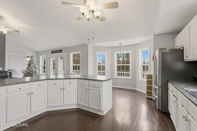 $470,000 | 130 Country Way Road, Vonore, TN 37885