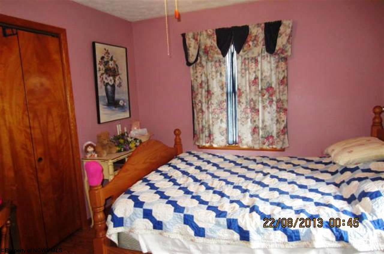 34 Red Fern Road Jane Lew, WV 26378 - Photo 17 of 20 Gallery Image 17