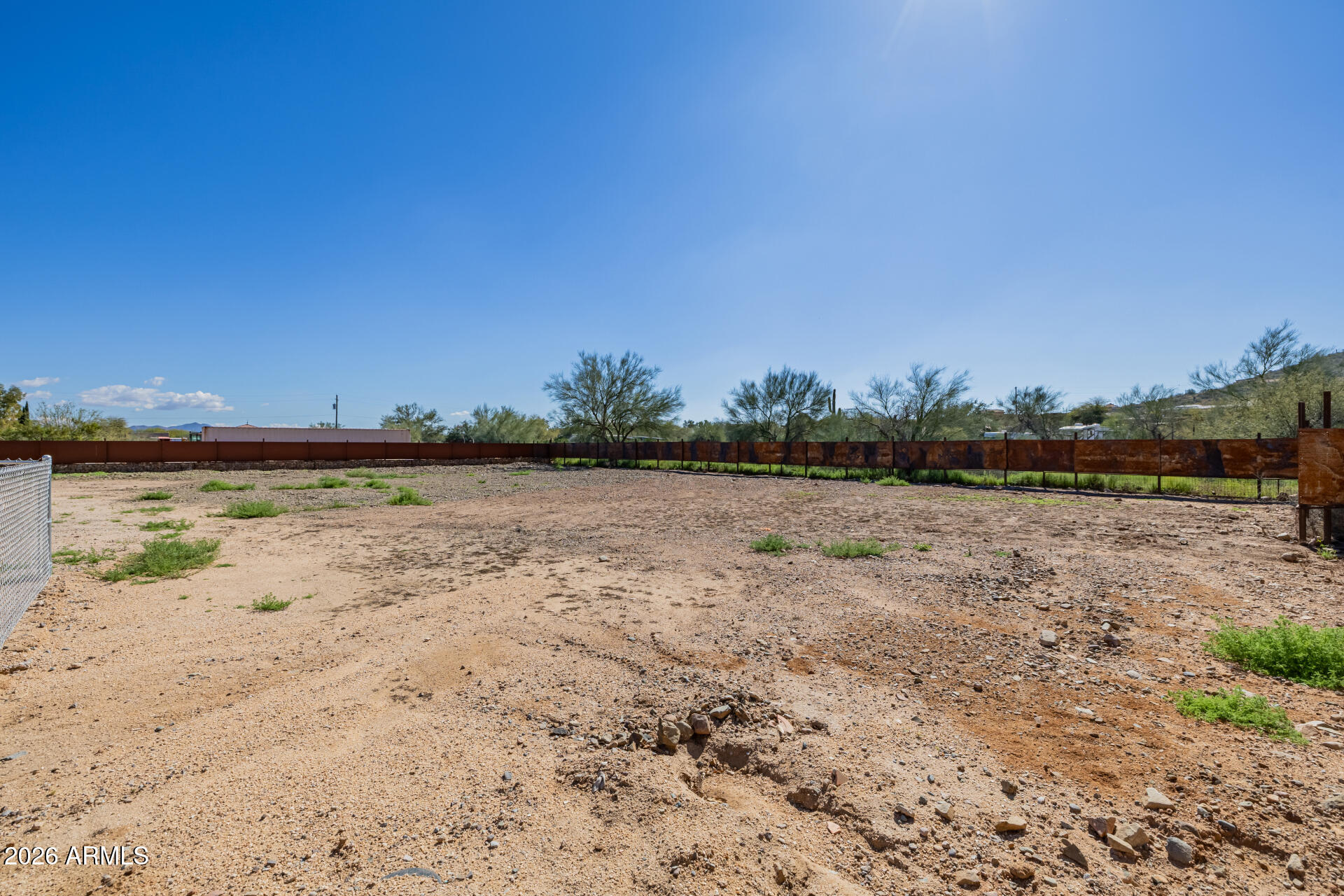 1815 West Maddock Road Phoenix, AZ 85086 - Photo 68 of 71 a view of a lake with beach and city view