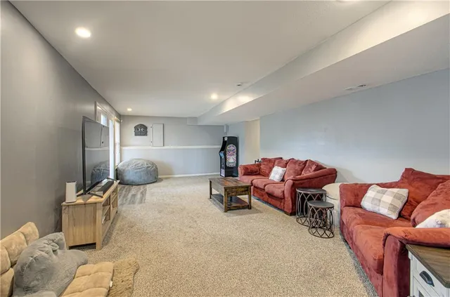 $389,000 | 2304 Northeast 23rd Street, Blue Springs, MO 64029