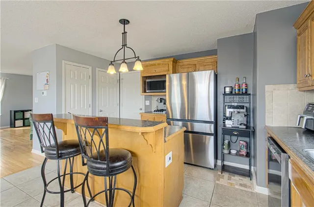 $389,000 | 2304 Northeast 23rd Street, Blue Springs, MO 64029