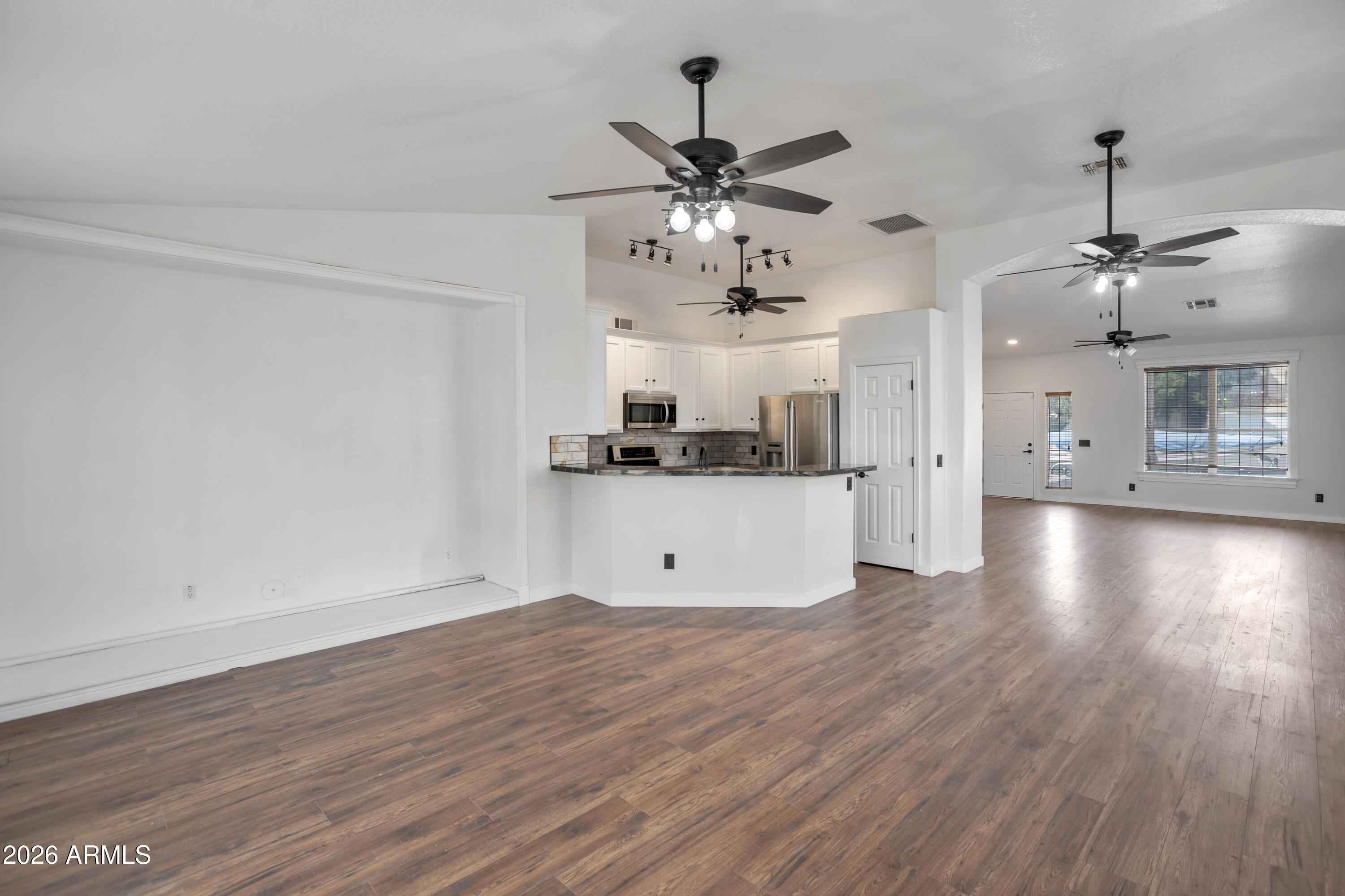 9851 East Irwin Circle Mesa, AZ 85209 - Photo 12 of 34 Irwin - 7469