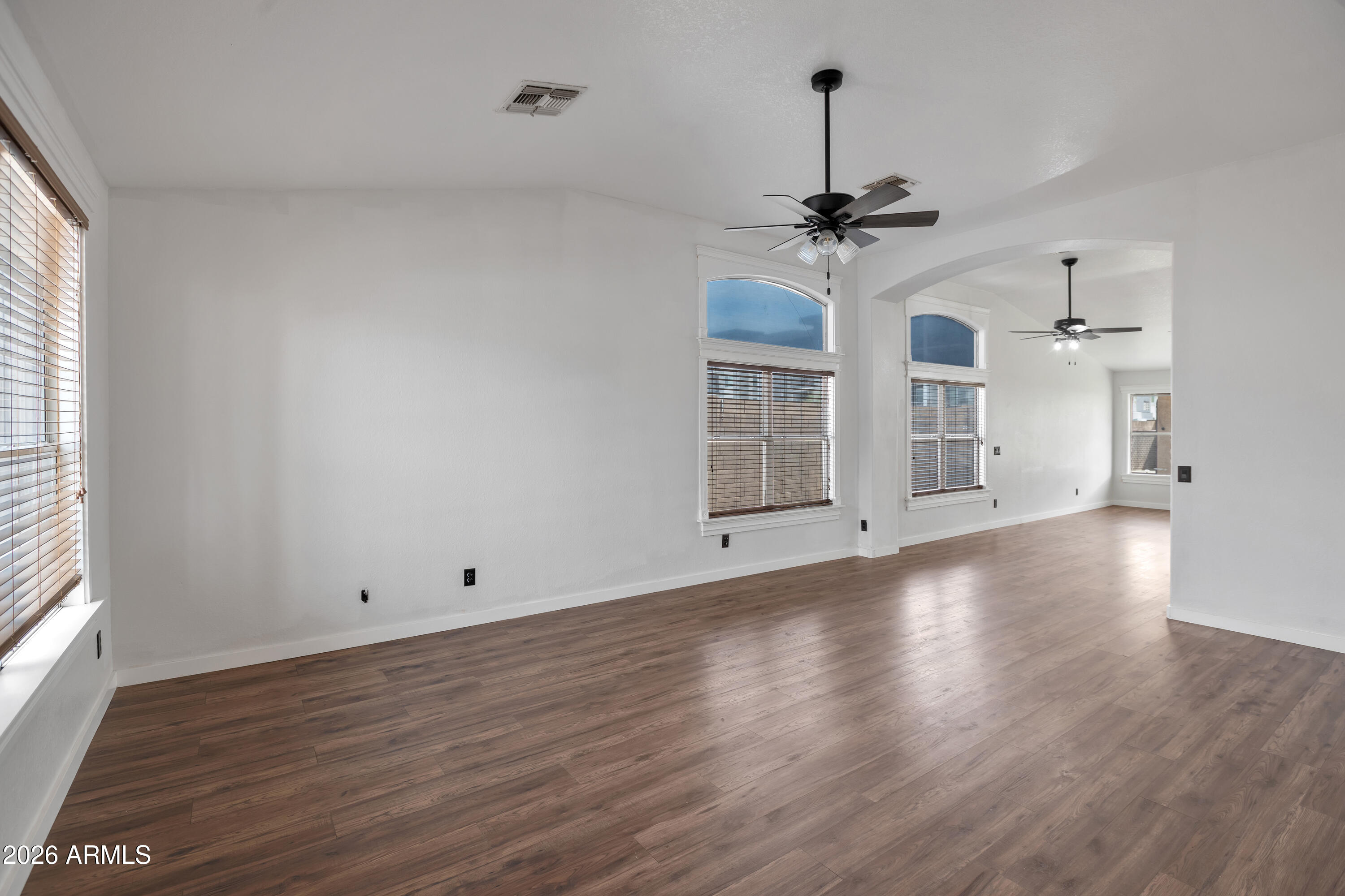 9851 East Irwin Circle Mesa, AZ 85209 - Photo 6 of 34 Irwin - 7443