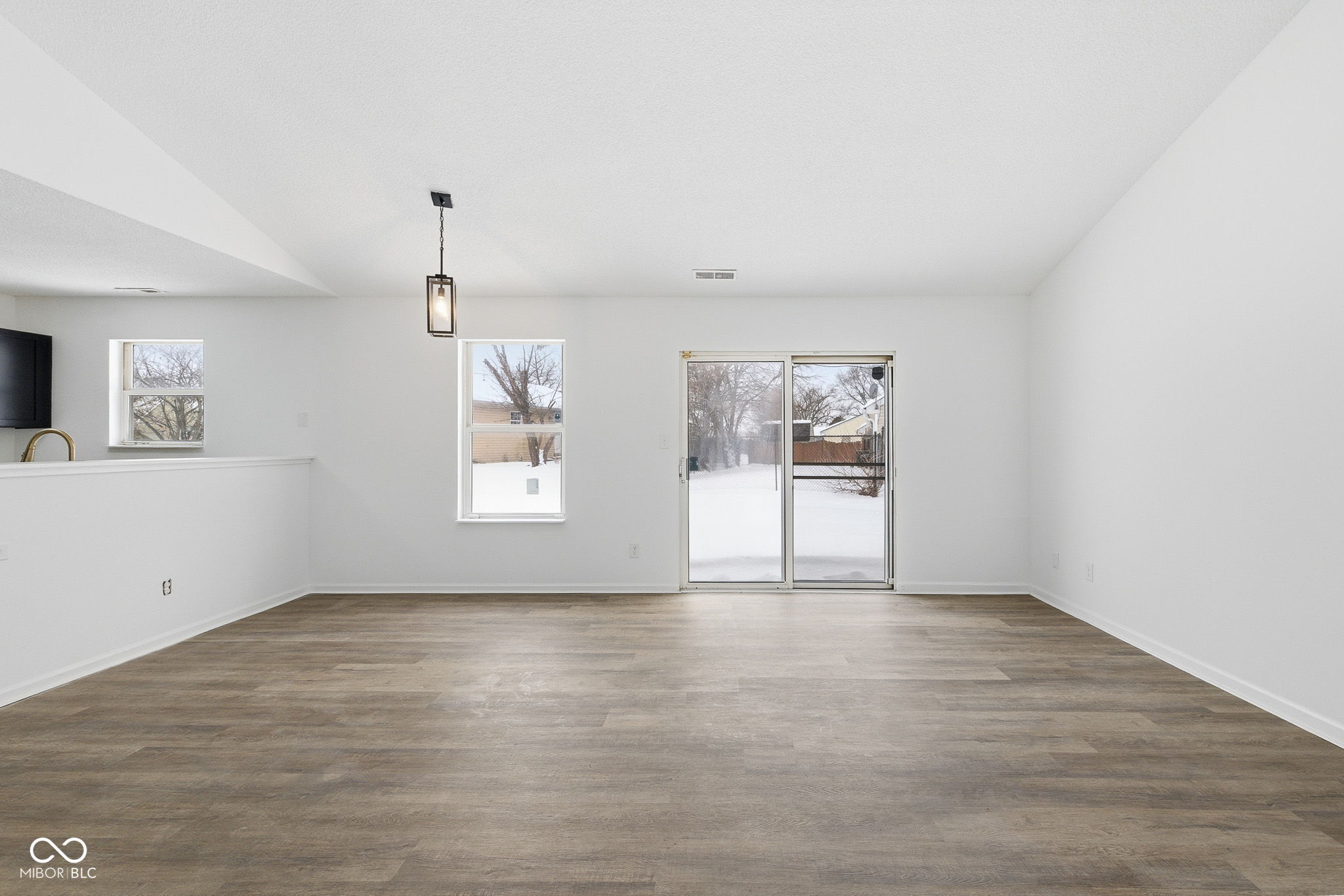 2740 North Rural Street Indianapolis, IN 46218 - Photo 9 of 25