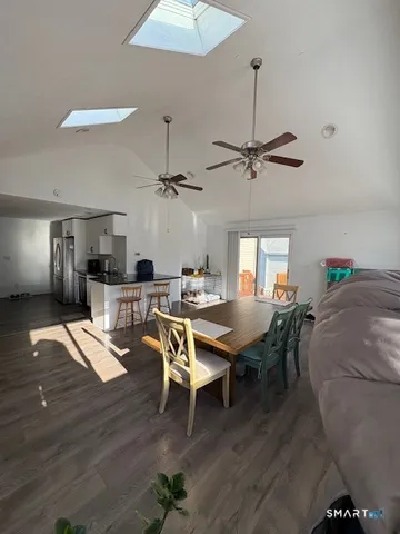 $3,200 | 21 Roosevelt Street, Hamden, CT 06514