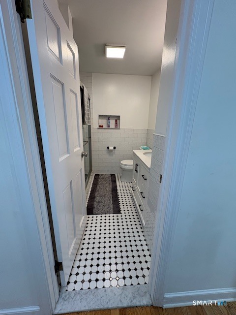 21 Roosevelt Street Hamden, CT 06514 - Photo 4 of 11