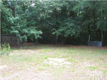 5052 Ridgeway Boulevard Milton, FL 32570 - Photo 17 of 17 Another View of Back Yard