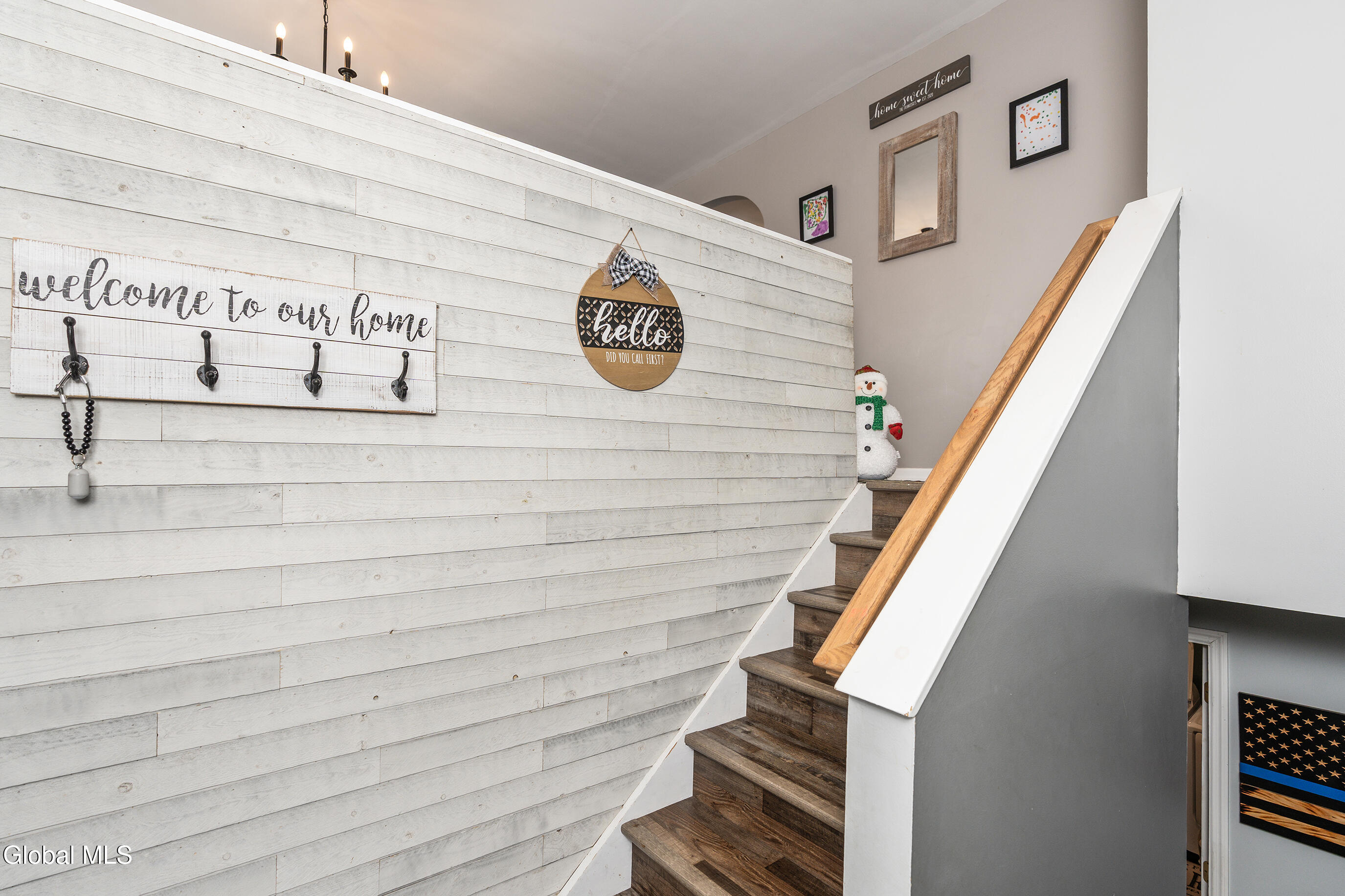 23 Geiser Road North Greenbush, NY 12198 - Photo 5 of 50 5