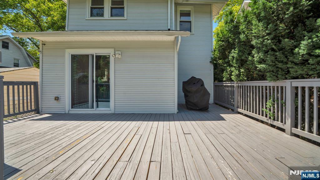 180 Washington Avenue Rutherford, NJ 07070 - Photo 48 of 50