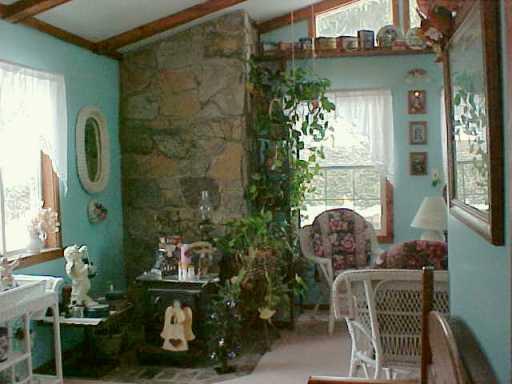 1655 Barclay Hill Road Beaver, PA 15009 - Photo 6 of 8 Gallery Image 6