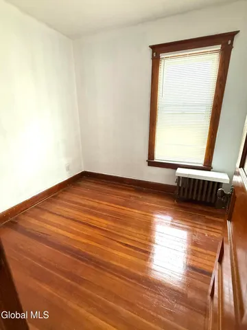 $1,425 | 1118 Pleasant Street, Schenectady, NY 12303