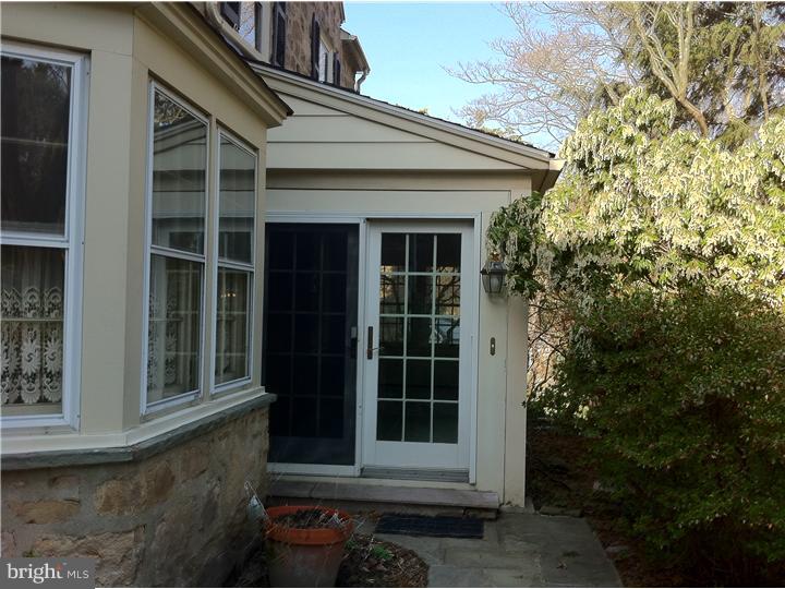 615 Foxcroft Road Elkins Park, PA 19027 - Photo 3 of 15 Exterior Front