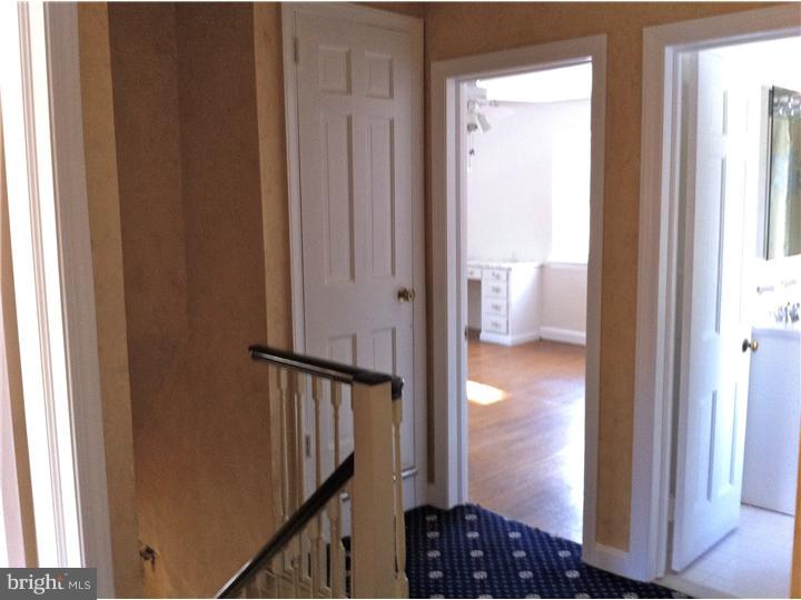 615 Foxcroft Road Elkins Park, PA 19027 - Photo 10 of 15 Hallway