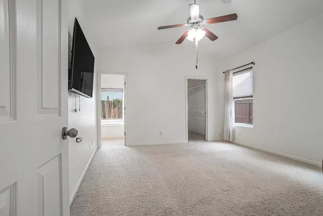 $480,000 | 3062 North Filbert Avenue, Fresno, CA 93727